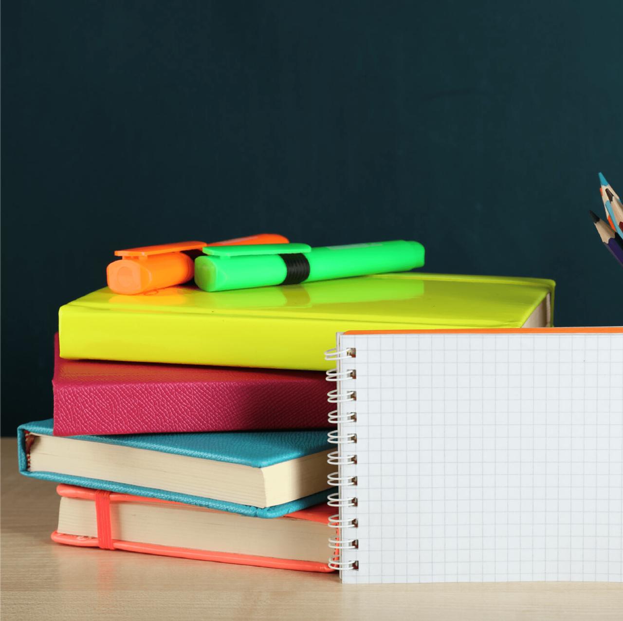 Sertifikalı kırtasiye malzemeleri, eğitim kurumlarında güvenlik, dayanıklılık ve çevre dostu kullanım sağlar.